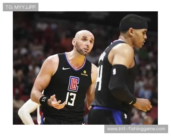 尼斯伤病危机:单一阵容应对多线作战的隐患 尼斯伤病危机:单一阵容应对多线作战的隐患